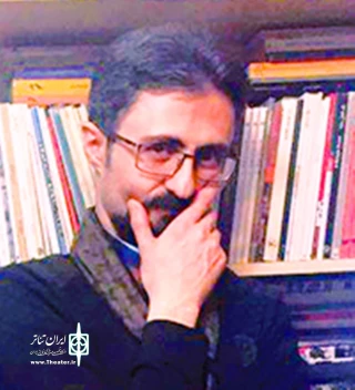 نمایش‌­های هنرمندان همدان را ببینید