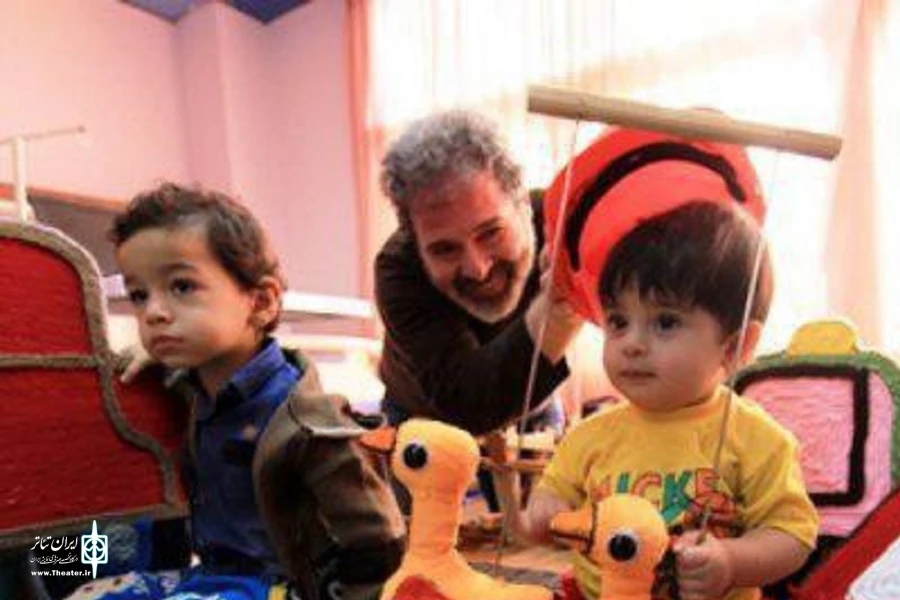 نمایش« جاده اردک ها»