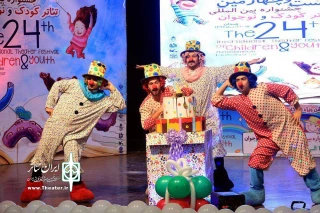 با نظر هیئت‌داوران جشنواره تئاتر کودک و نوجوان

هنرمند همدانی منتخب مسابقه نمایشنامه‌نویسی شد