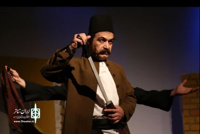 نمایش «واگویه‌های علی گندابی»