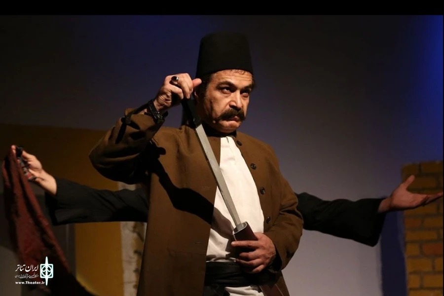 نمایش «واگویه‌های علی گندابی»