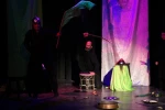 نمایش« کیست مرا یاری کند»