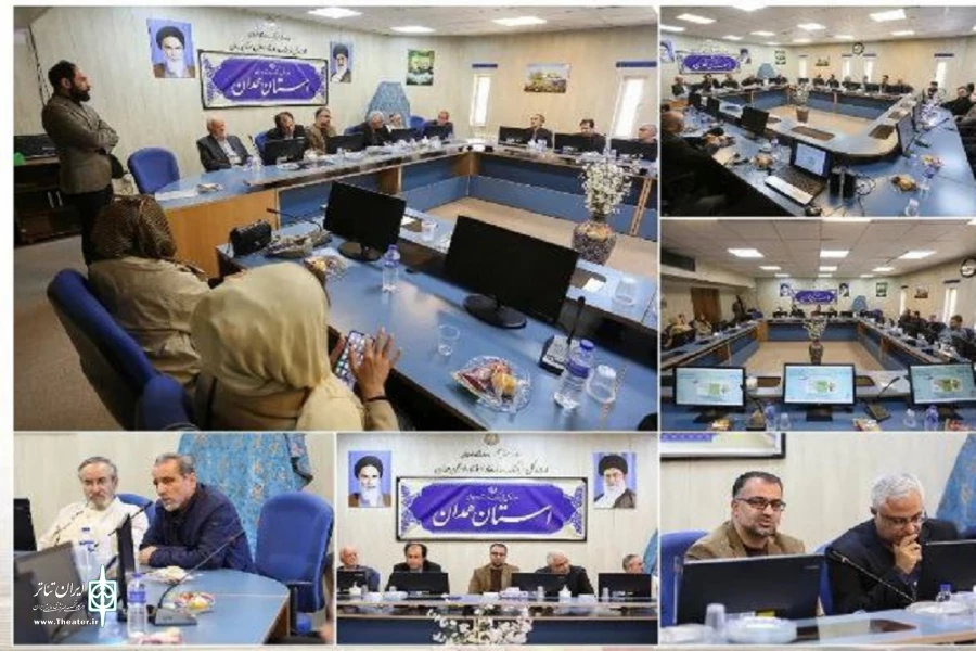 آیین رونمایی از سه نمایشنامه برگزیده سی و سومین جشنواره تئاتر استان
