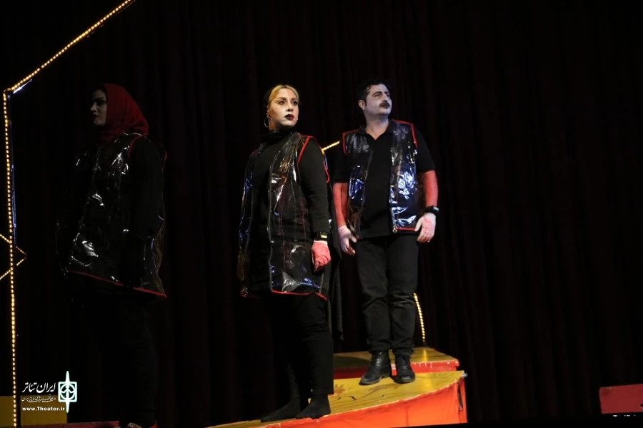 نمایش« کات کبود»