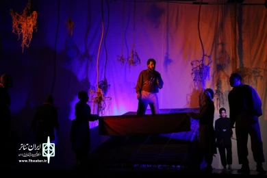 نمایش« مانداک»