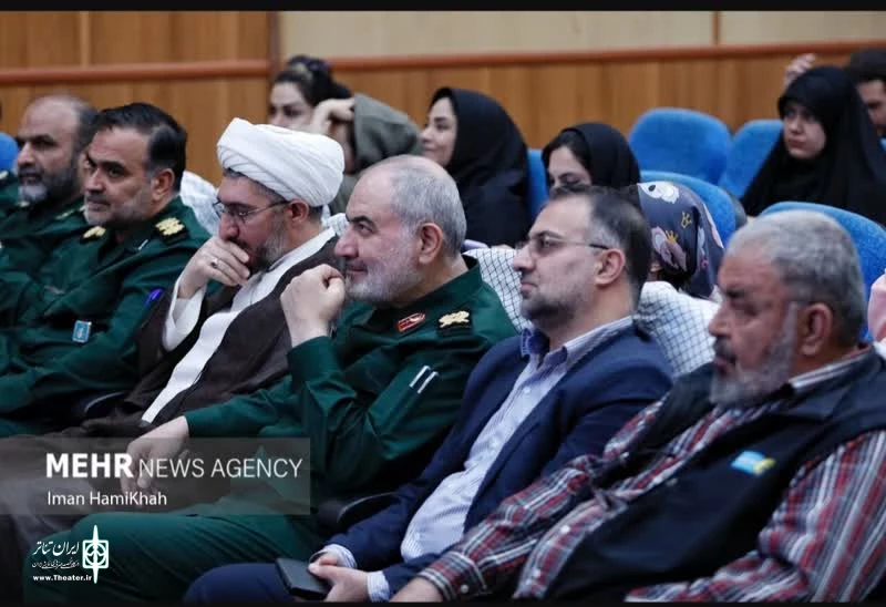 پانزدهمین جشنواره سراسری تئاتر بسیج  « سودای عشق »  به کار خود پایان داد. 3