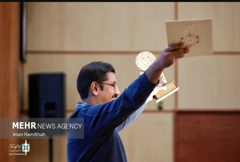 پانزدهمین جشنواره سراسری تئاتر بسیج  « سودای عشق »  به کار خود پایان داد. 5