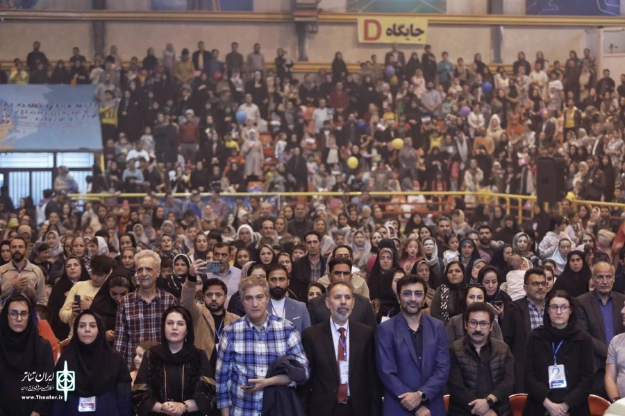 چراغ بیست‌ونهمین جشنواره بین‌المللی تئاتر کودک و نوجوان روشن شد 17