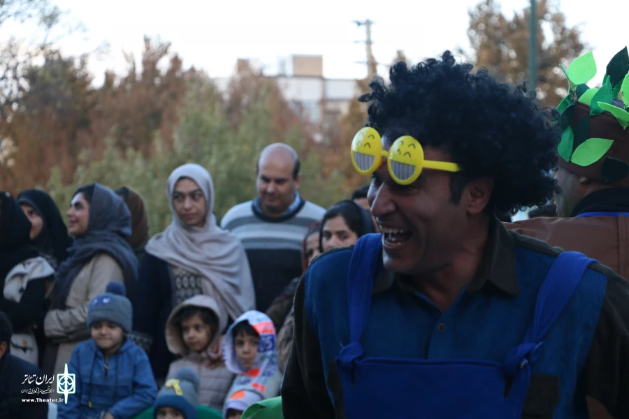 عمو حمید با  2